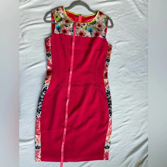 Ellie Tahari mini Dress size 6 Barbie Pink Floral city romantic bachelorette - Picture 9 of 11